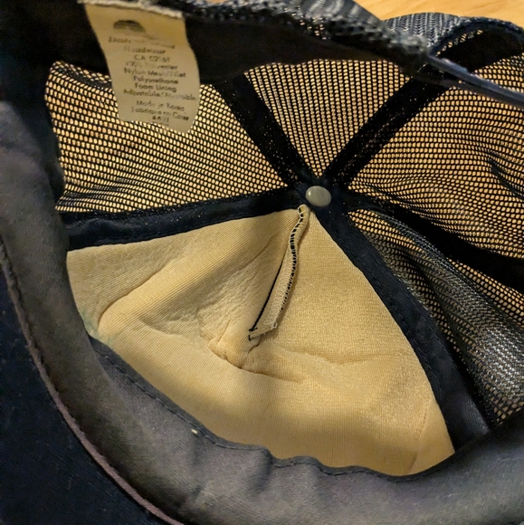 RCMP Fort Chipewyan trucker hat - Picture 4 of 4